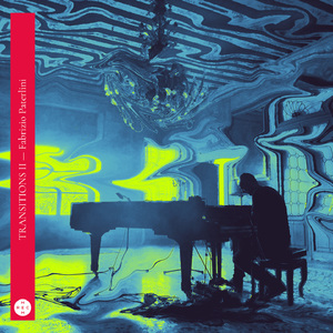 女生让男生看她的小笼包
